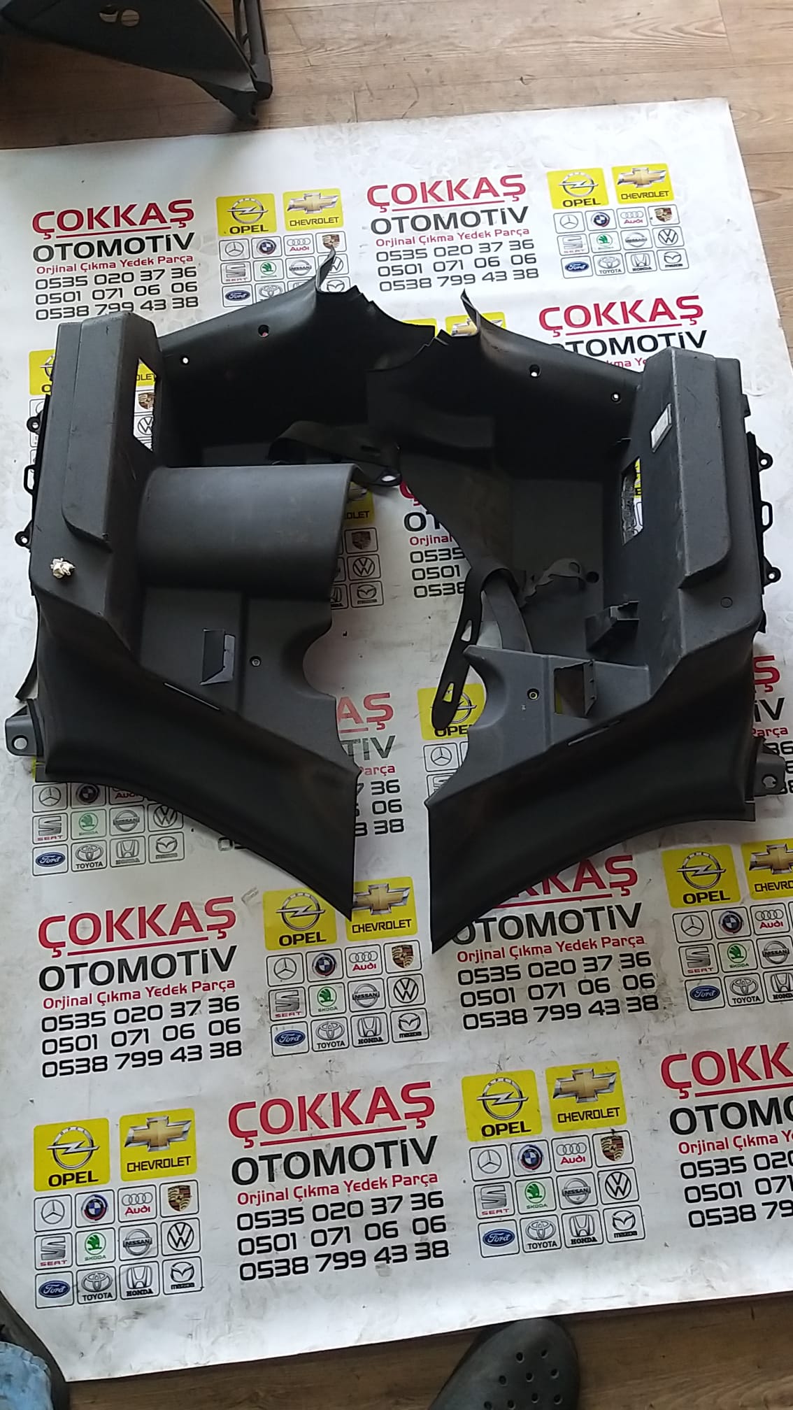 Opel corsa c kasa bagaj iç plastigi Opel corsa c kasa bagaj iç plastigi